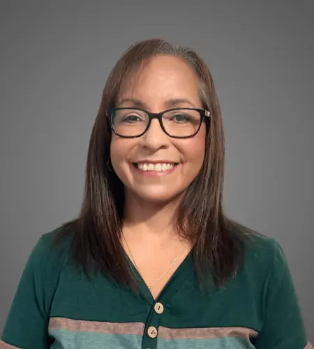 Elaine Robles - ROARK Finance and Accounting